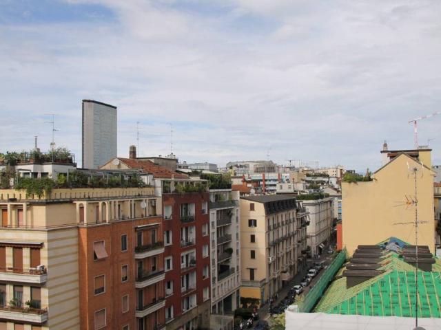 Appartamento in vendita a Milano MI