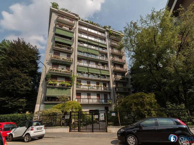 Appartamento in vendita a Milano MI