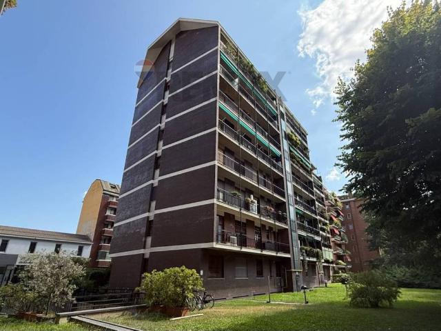 Appartamento in vendita a Milano MI