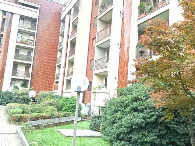 Appartamento in vendita a Milano MI