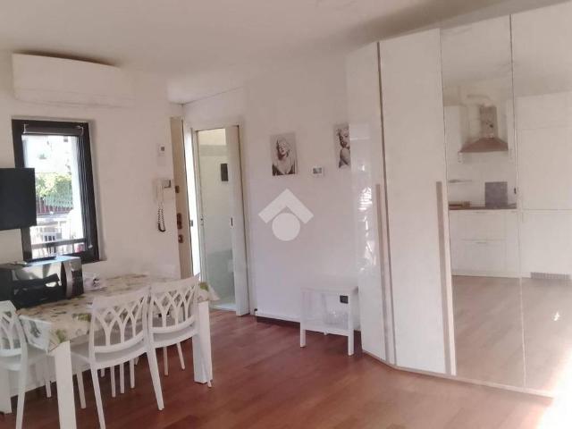 Appartamento in vendita a Milano MI