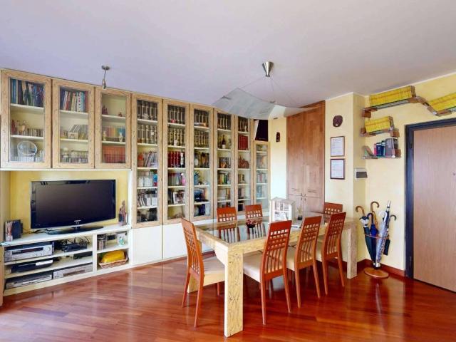 Appartamento in vendita a Milano MI