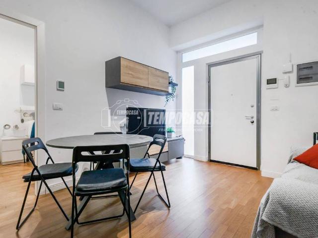 Appartamento in vendita a Milano MI