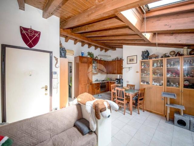 Appartamento in vendita a Milano MI