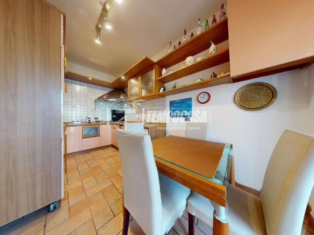Appartamento in vendita a Milano MI