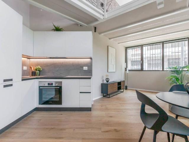 Appartamento in vendita a Milano MI