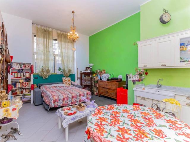 Appartamento in vendita a Milano MI