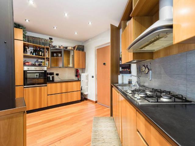 Appartamento in vendita a Milano MI