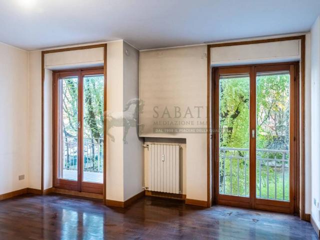 Appartamento in vendita a Milano MI