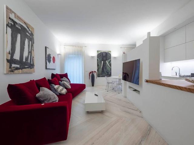 Appartamento in vendita a Milano MI