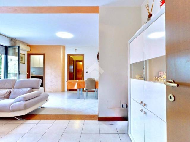 Appartamento in vendita a Milano MI