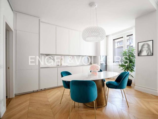 Appartamento in vendita a Milano MI
