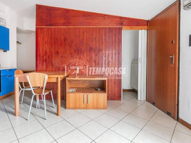 Appartamento in vendita a Milano MI