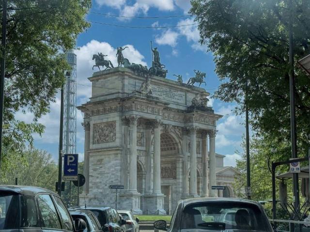 Appartamento in vendita a Milano MI