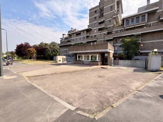 Appartamento in vendita a Milano MI
