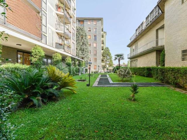 Appartamento in vendita a Milano MI