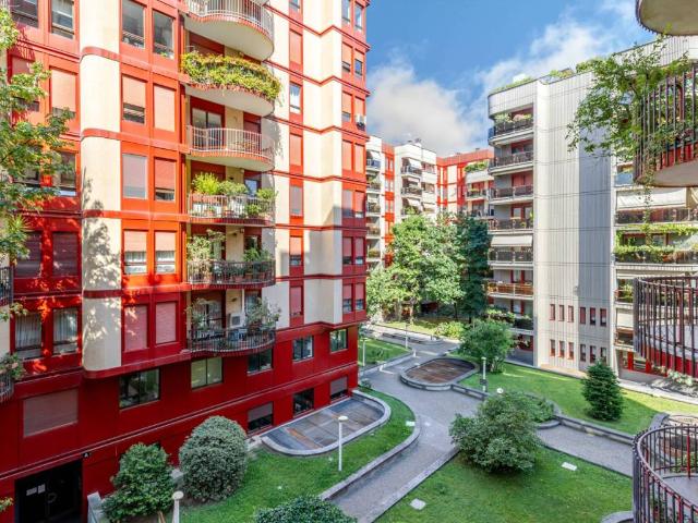 Appartamento in vendita a Milano MI