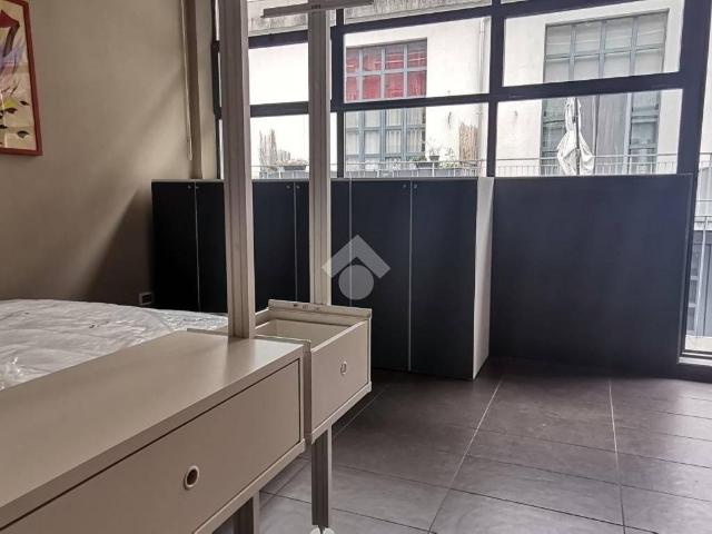 Appartamento in vendita a Milano MI