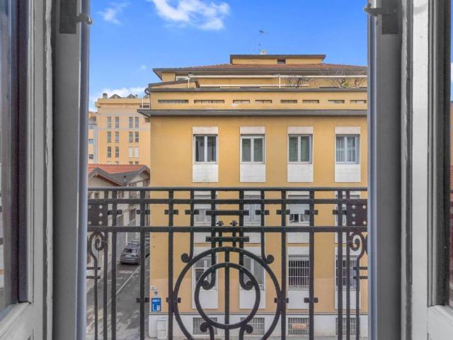 Appartamento in vendita a Milano MI