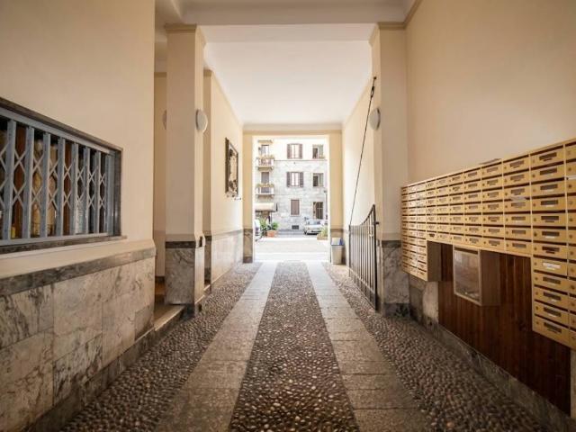Appartamento in vendita a Milano MI