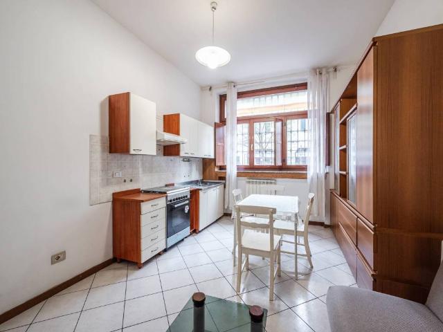 Appartamento in vendita a Milano MI