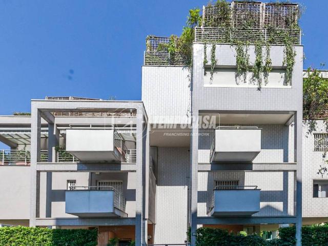 Appartamento in vendita a Milano MI