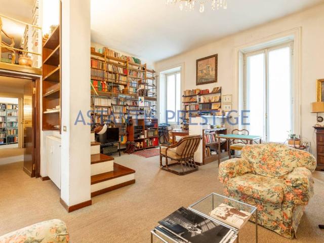 Appartamento in vendita a Milano MI