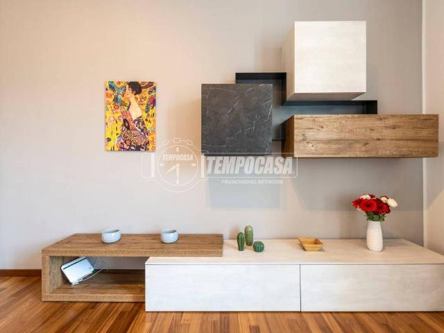 Appartamento in vendita a Milano MI