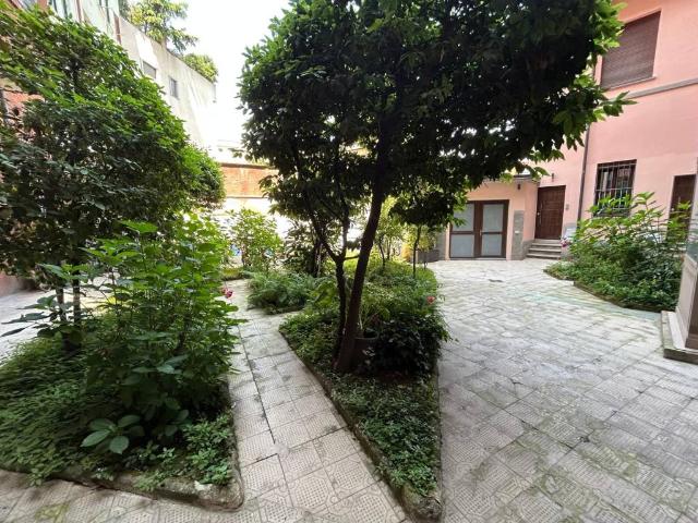 Appartamento in vendita a Milano MI