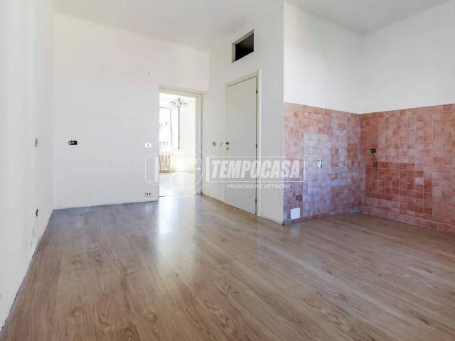 Appartamento in vendita a Milano MI