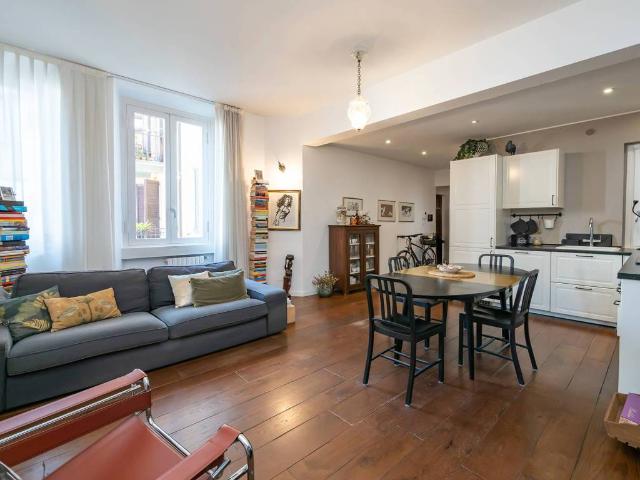 Appartamento in vendita a Milano MI