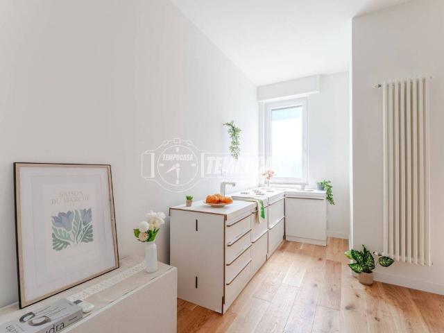 Appartamento in vendita a Milano MI