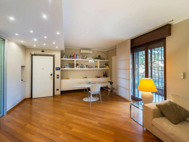 Appartamento in vendita a Milano MI