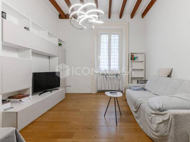 Appartamento in vendita a Milano MI