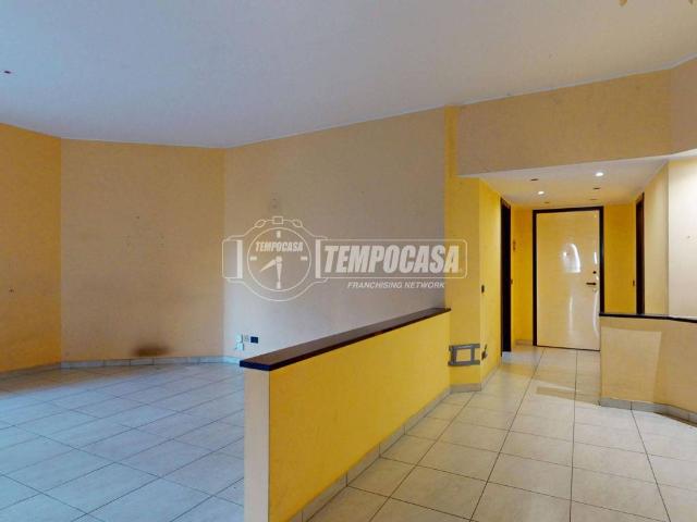 Appartamento in vendita a Milano MI