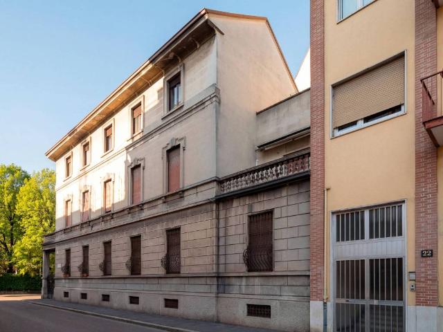 Appartamento in vendita a Milano MI
