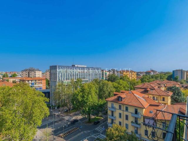 Appartamento in vendita a Milano MI