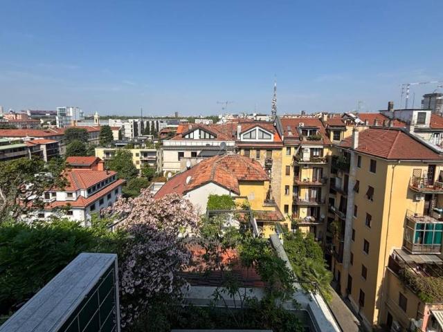 Appartamento in vendita a Milano MI