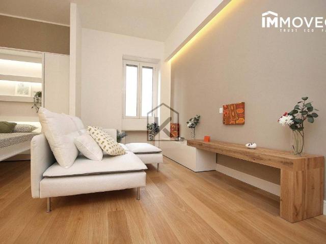Appartamento in vendita a Milano MI