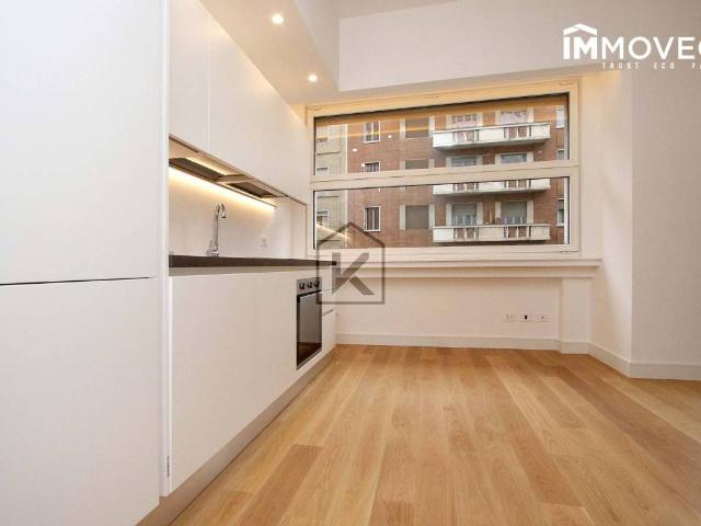 Appartamento in vendita a Milano MI