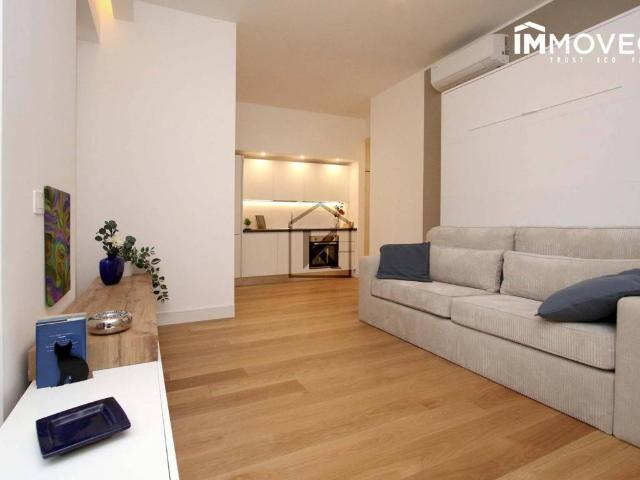 Appartamento in vendita a Milano MI