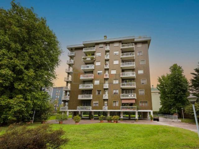 Appartamento in vendita a Milano MI