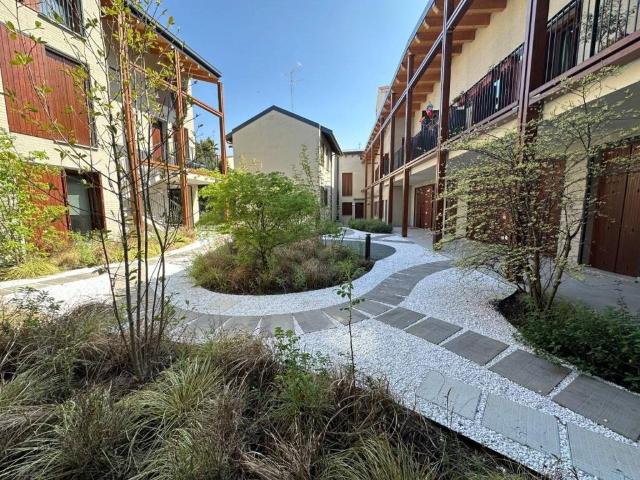 Appartamento in vendita a Milano MI