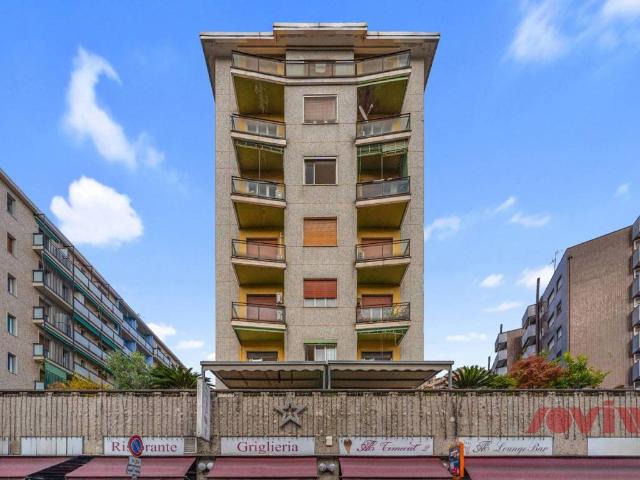Appartamento in vendita a Milano MI