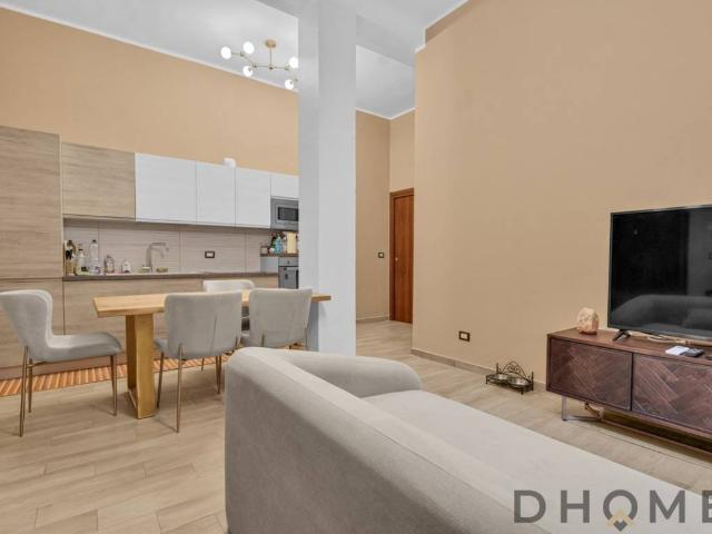 Appartamento in vendita a Milano MI