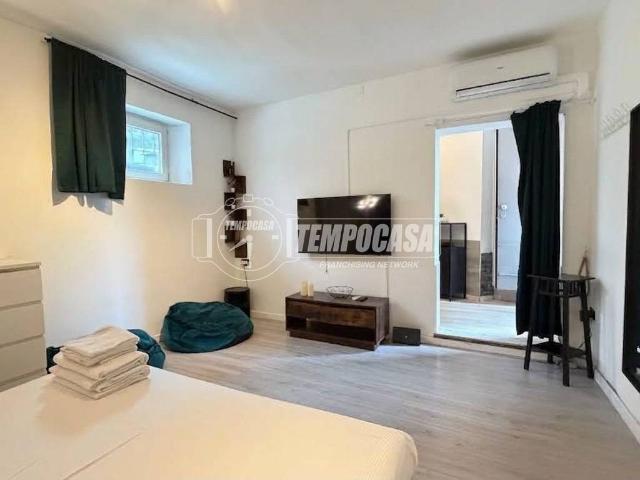 Appartamento in vendita a Milano MI