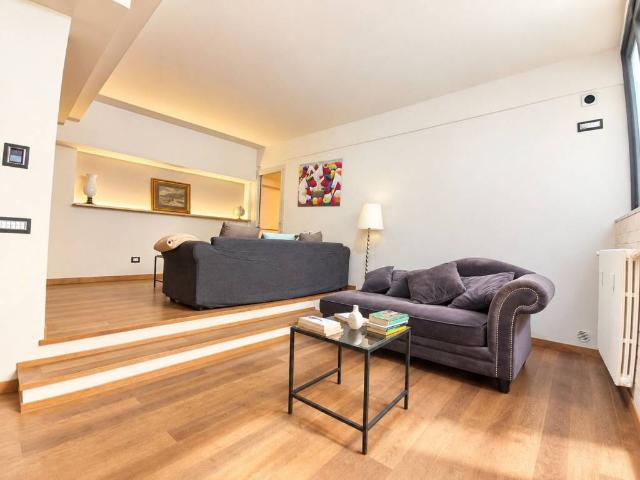 Appartamento in vendita a Milano MI