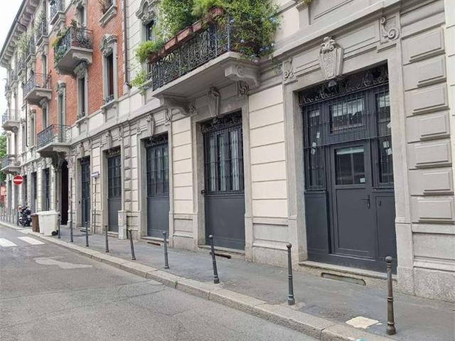 Appartamento in vendita a Milano MI
