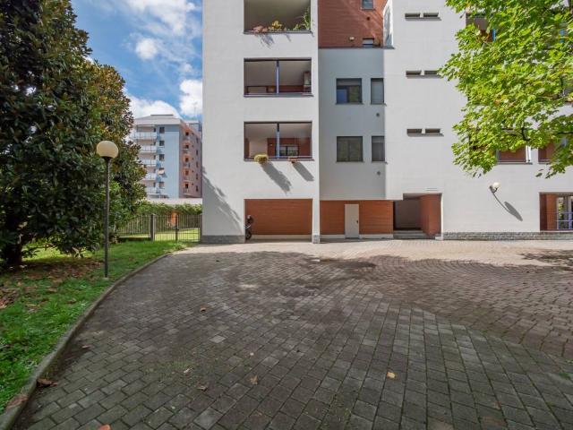 Appartamento in vendita a Milano MI