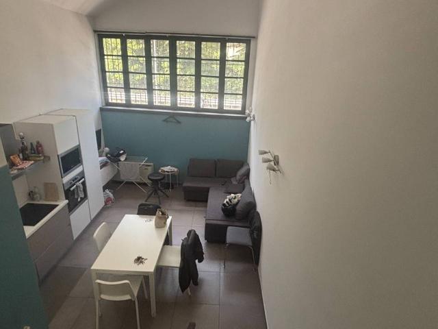 Appartamento in vendita a Milano MI